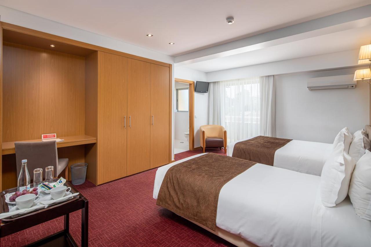 Stay Hotel Leiria Centro Esterno foto