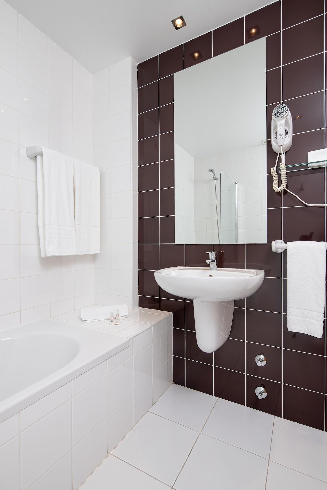 Stay Hotel Leiria Centro Esterno foto