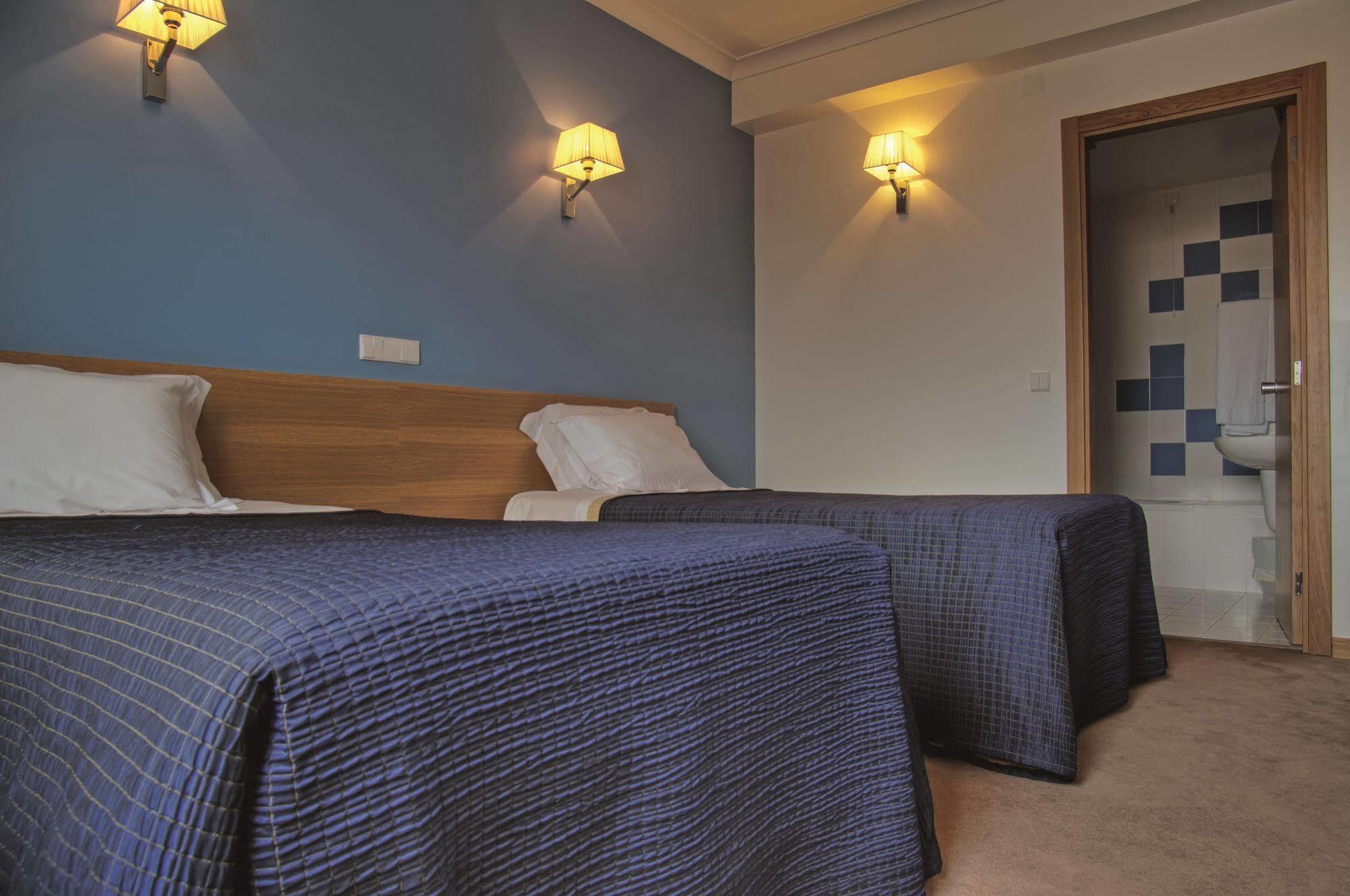 Stay Hotel Leiria Centro Esterno foto